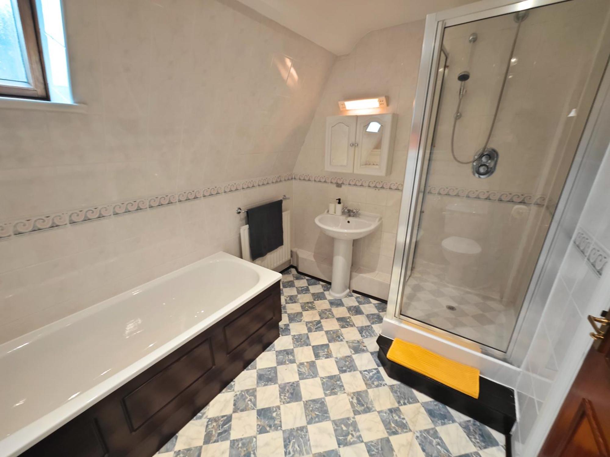 Charming 3 Bed In London, Abbey Road * Londres